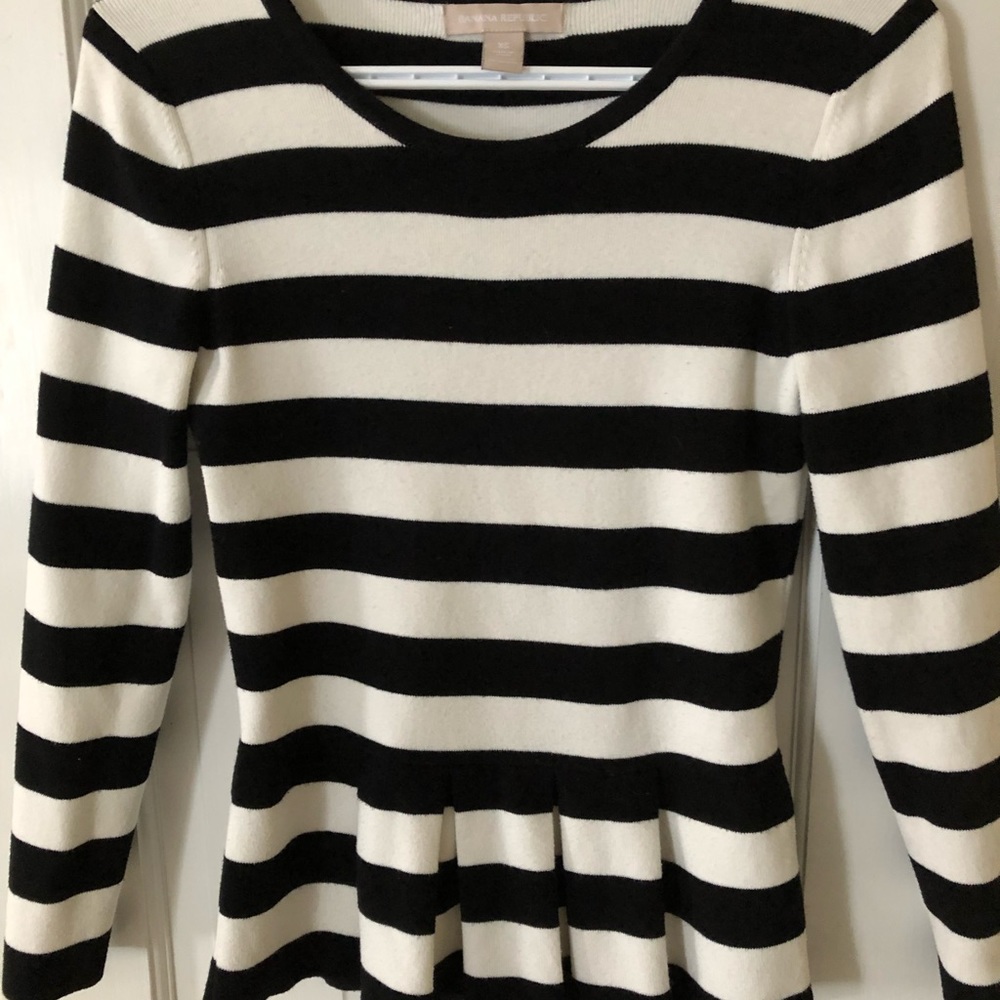 Stripped top.